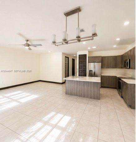 Building Photo - 15668 NW 91st Ct