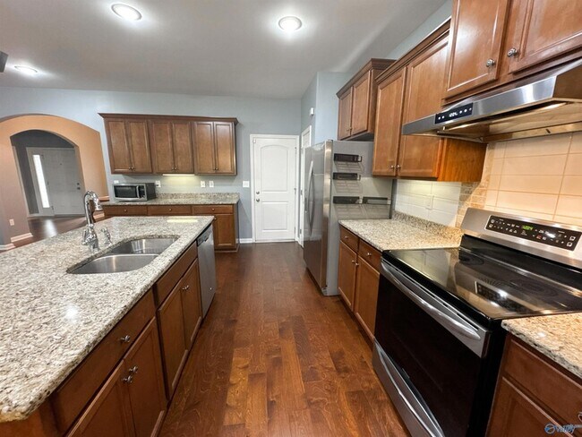 Building Photo - 14389 Water Stream Dr