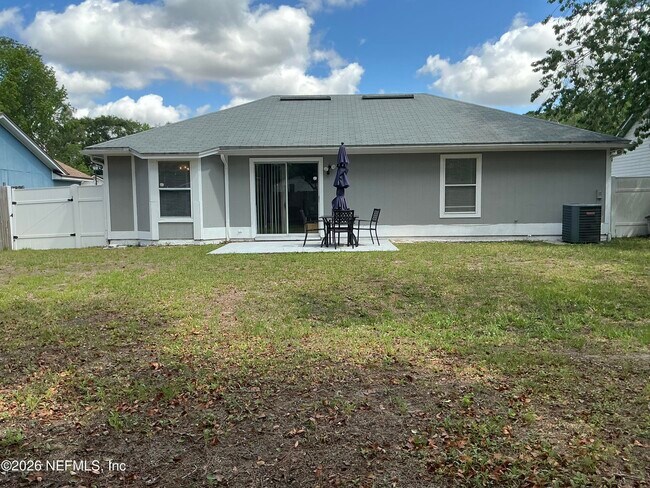 Building Photo - 7866 Georgia Jack Dr N