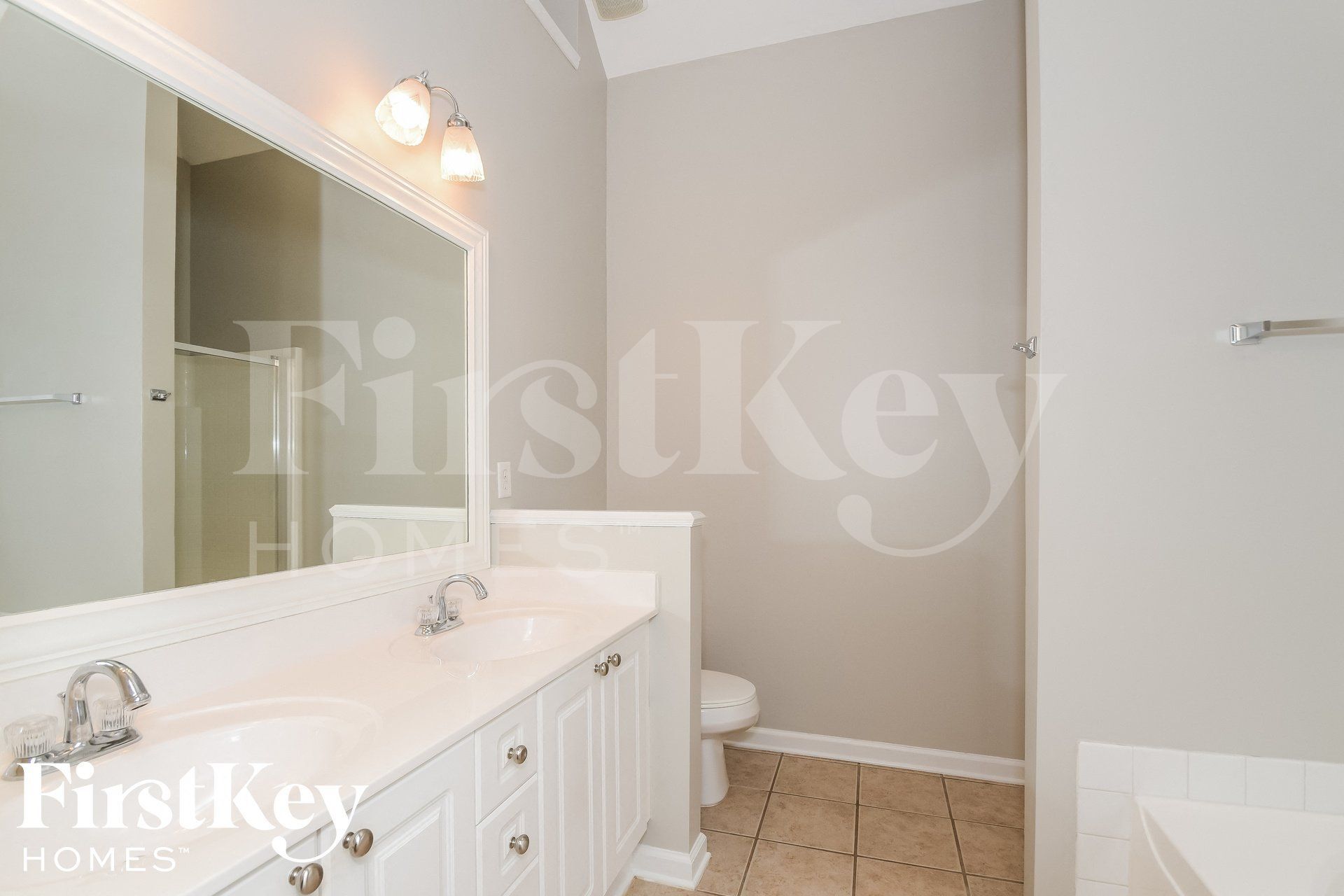 Building Photo - 5890 Forest Lakes Cove