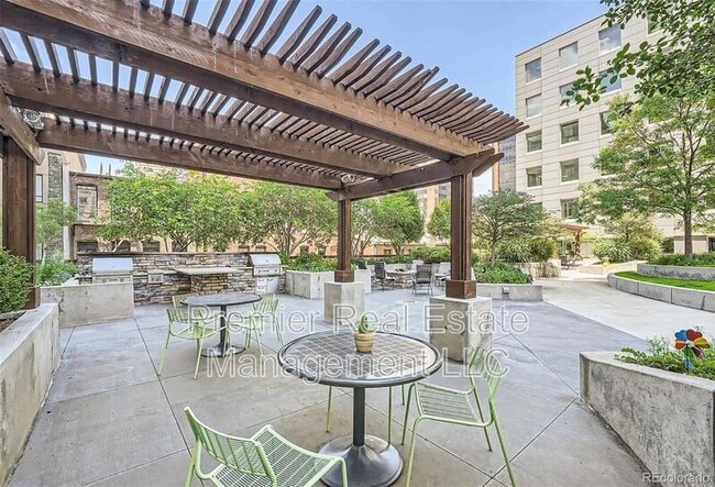 Building Photo - 1625 Larimer St