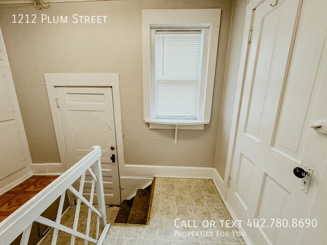 Building Photo - 1212 Plum St