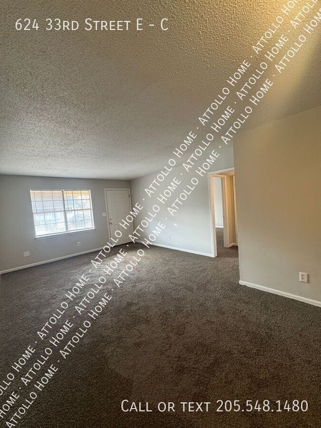 Building Photo - 2-Bedroom Apartment Convenient to McFarlan...