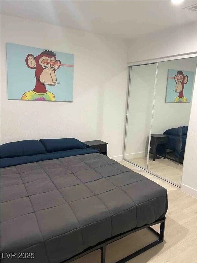 Building Photo - 3004 Ocean View Dr