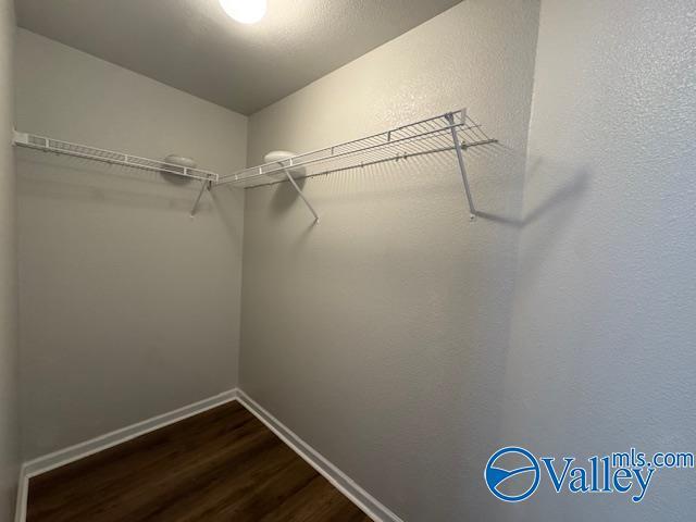 Building Photo - 15261 Tyler Mill Dr