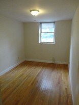 Building Photo - 159 Longwood Ave