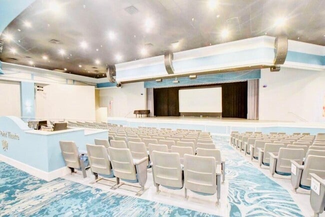 Building Photo - 347 Flanders Dr