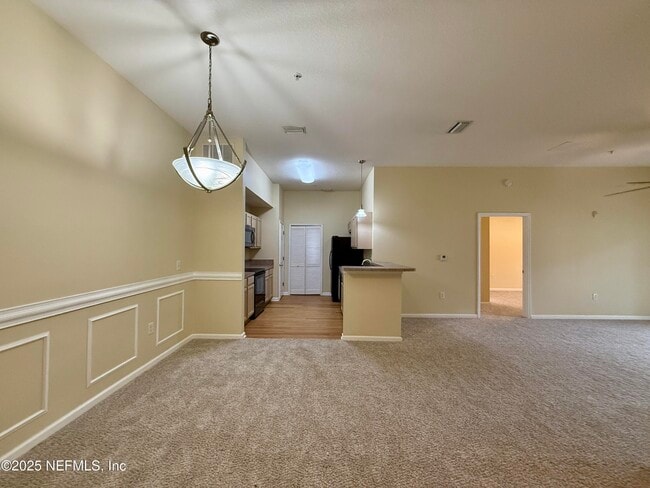 Building Photo - 6106 Maggies Cir