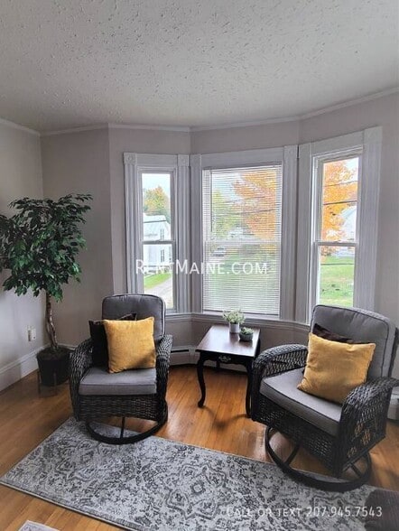 Building Photo - 30 Boutelle Ave