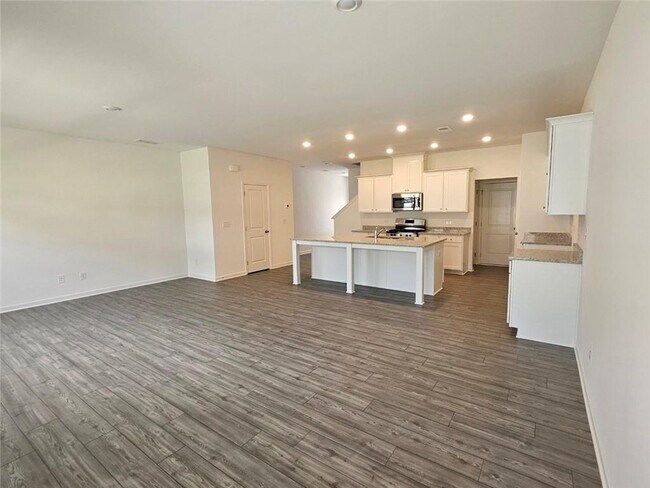 Building Photo - 1853 Frisco Wy