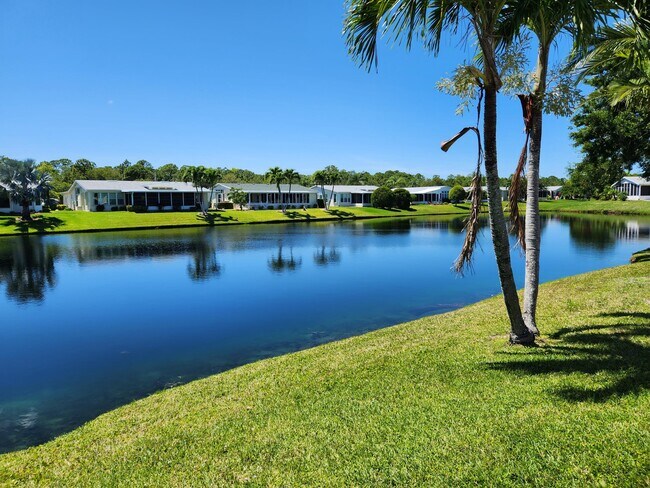 Building Photo - 7717 White Egret Ln