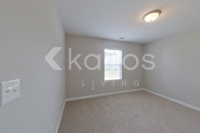 Building Photo - 5109 Cobalt Fls Bnd