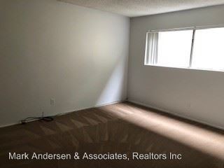 Building Photo - 387 N Mentor Ave