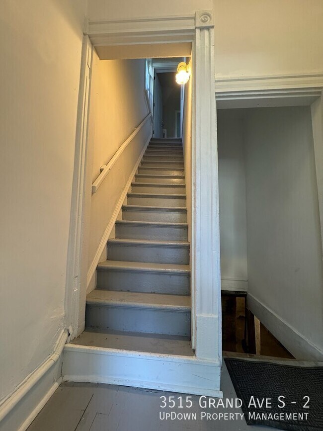 Building Photo - 3515 Grand Ave S