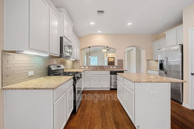 Building Photo - 8532 Harrier Dr