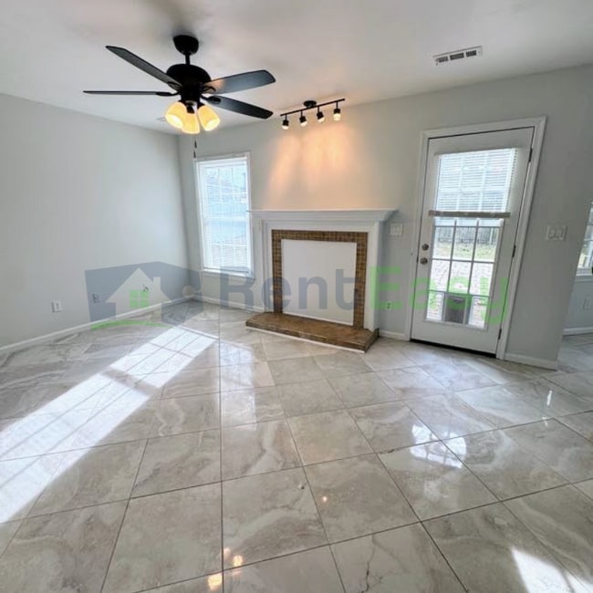 Building Photo - 1329 Millington Ct