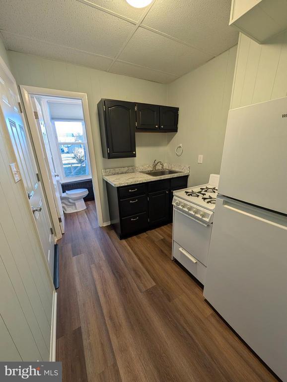 Building Photo - 222 Baltimore St