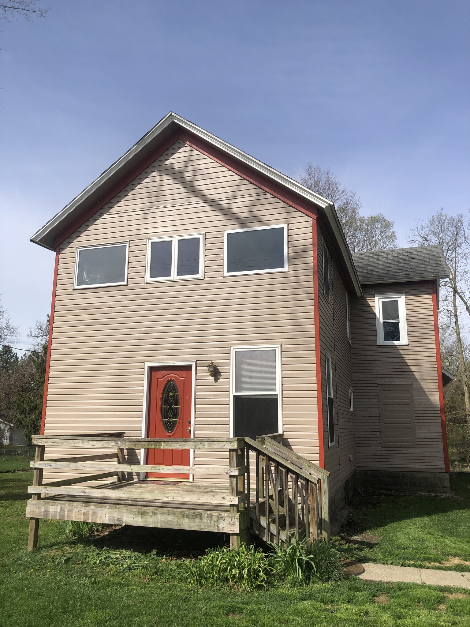 Building Photo - 704 N Wilson St