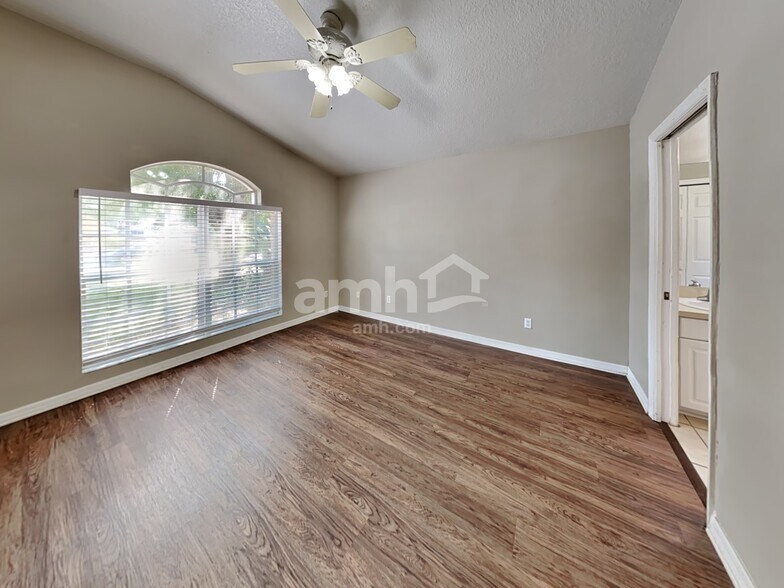 Building Photo - 1403 Orange Moss Ct