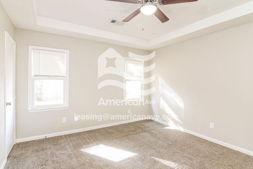 Building Photo - 5828 Cameo Ct