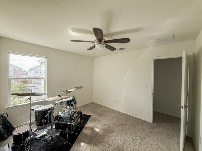 Building Photo - 6305 Conestoga Wagon Way