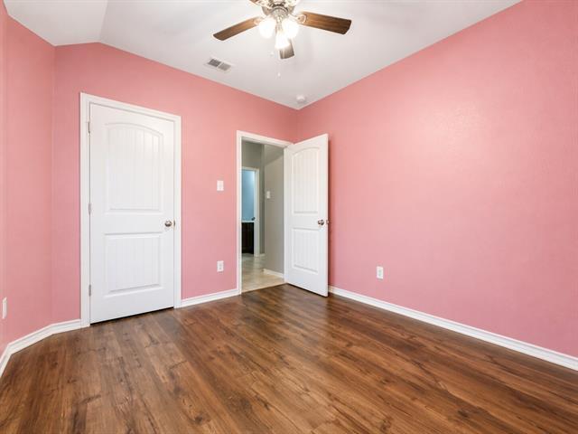Building Photo - 1229 Walnut Cliff Ct