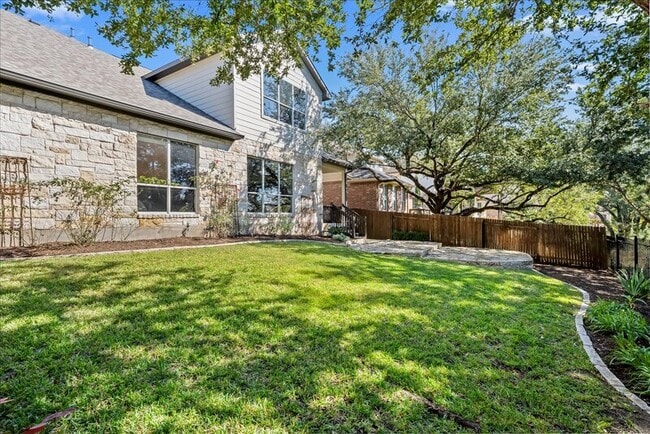 Building Photo - 12921 Bloomfield Hills Ln