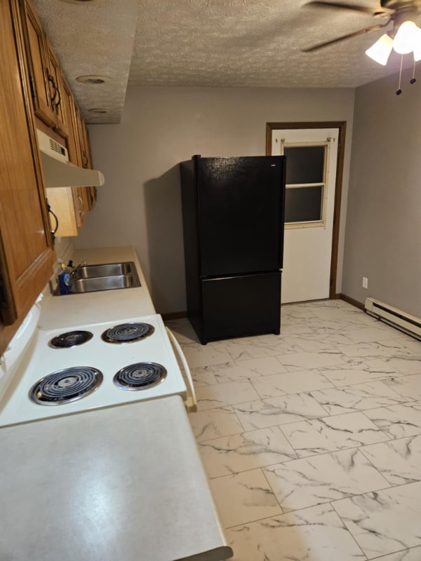 Building Photo - 1133 N North St