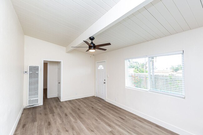 Building Photo - *** OCEANSIDE OASIS 2/1 WITH GARAGE, NEWLY...