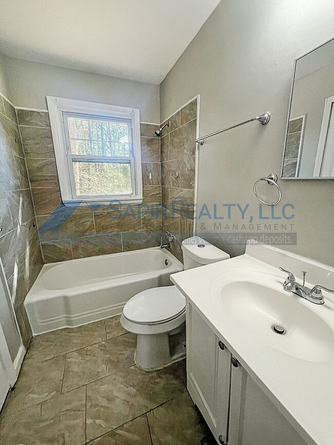 Building Photo - 2734 Browntown Rd NW