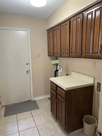 Building Photo - 412 Dillard Ln