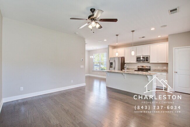 Building Photo - 135 Fulmar Pl