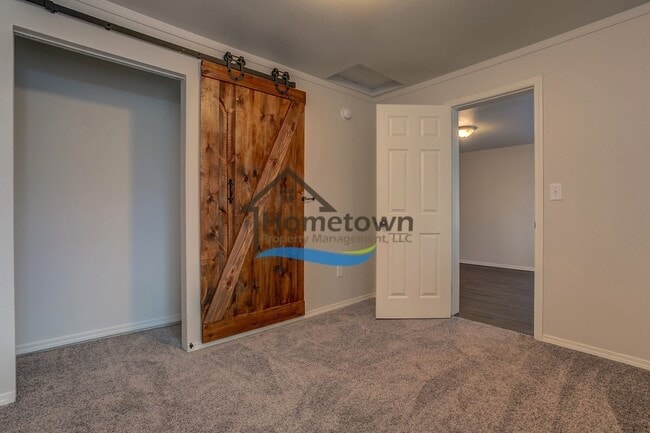 Building Photo - 3 Bed 1 Bath Coeur D'Alene Home with Single Car Garage!