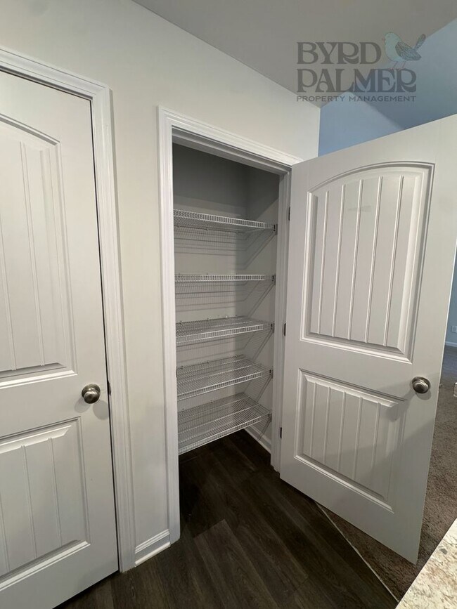 Building Photo - TURNING STONE