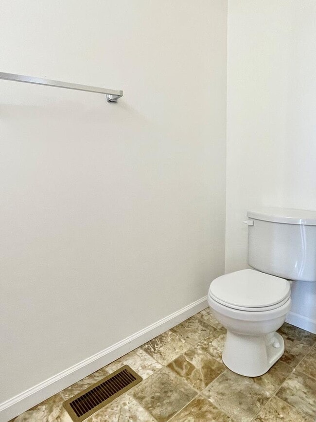 Building Photo - 5164 Main St