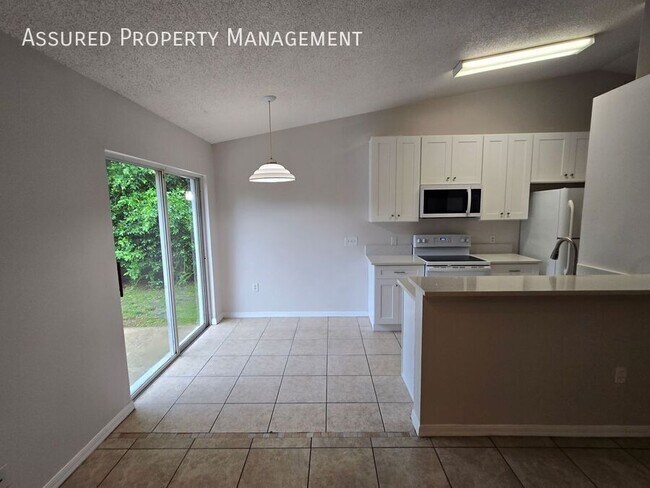 Building Photo - 1850 Marysville Dr