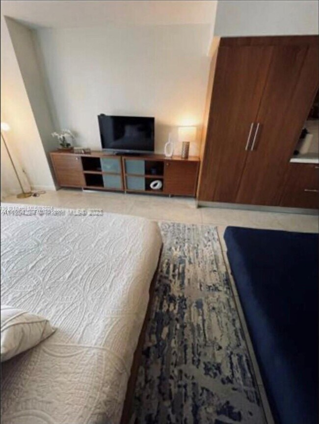 Building Photo - 50 Biscayne Blvd