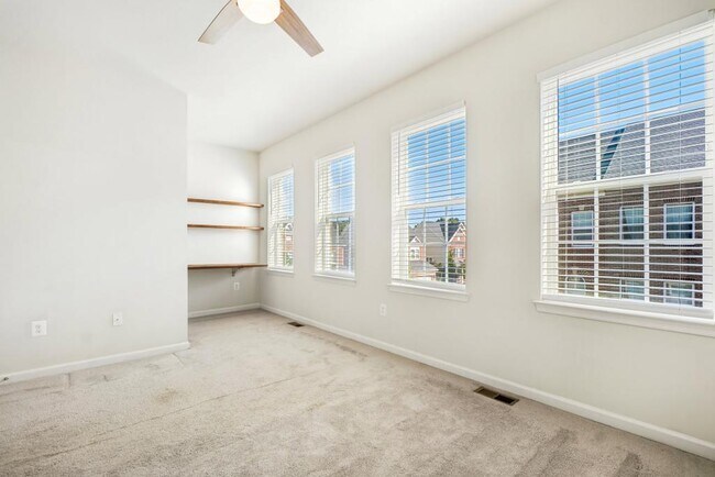 Building Photo - 12909 Brickyard Blvd