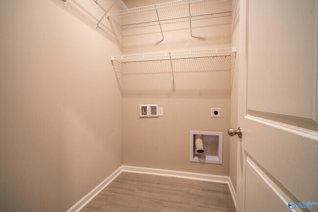 Building Photo - 26382 Jones Spg Dr