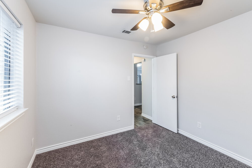 Building Photo - 522 Chancellorsville Dr