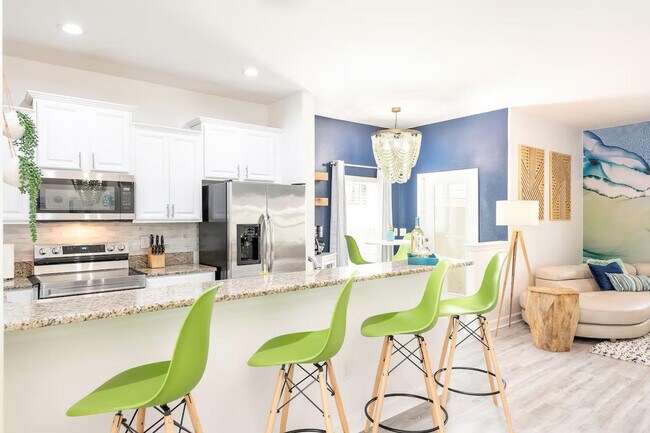 Building Photo - 8938 Cuban Palm Rd