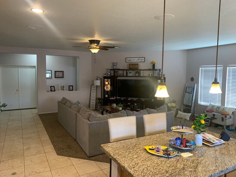Building Photo - 3864 S Emery