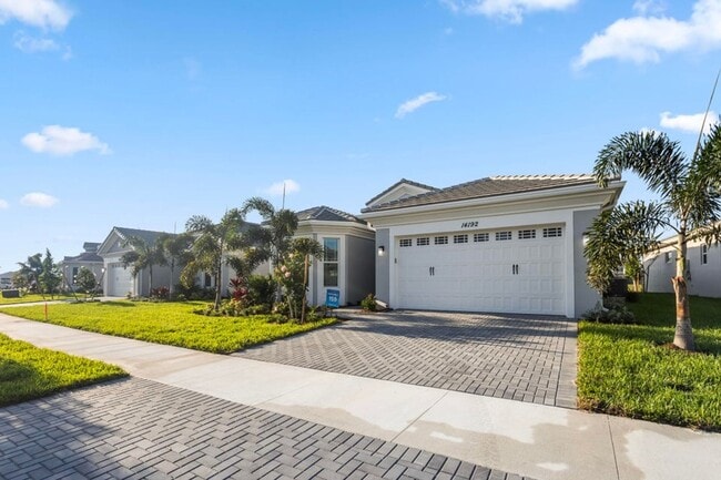 Building Photo - 14192 Lacebark Ln