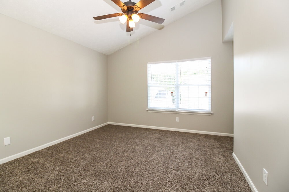 Building Photo - 103 Oak Grove Pl