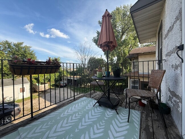 Building Photo - 780 Curfew St