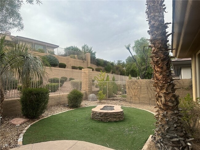 Building Photo - 62 Fountainhead Cir