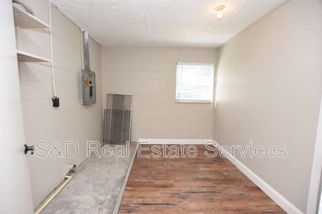 Building Photo - 1224 Waterview Blvd E