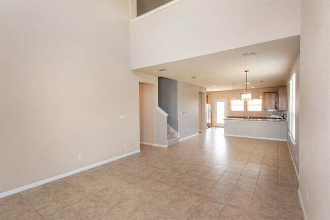 Building Photo - 8113 Rosano St