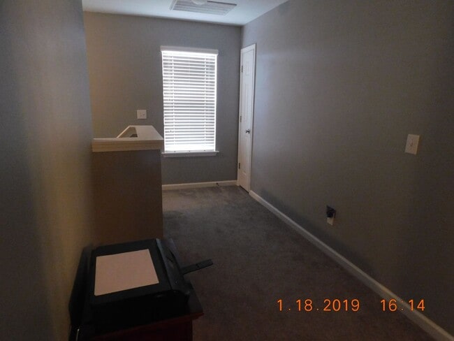 Building Photo - 500 S Bull St