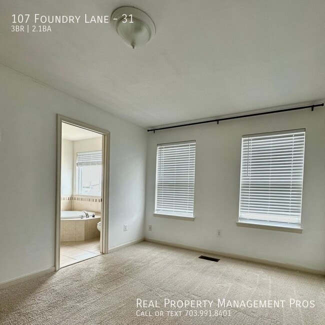 Building Photo - 107 Foundry Ln